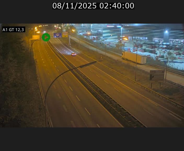 Traffic live webcam Luxembourg Senningerberg - A1 direction Allemagne - BK 12.3