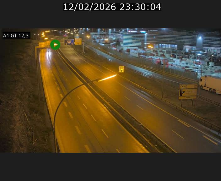 Traffic live webcam Luxembourg Senningerberg - A1 direction Allemagne - BK 12.3