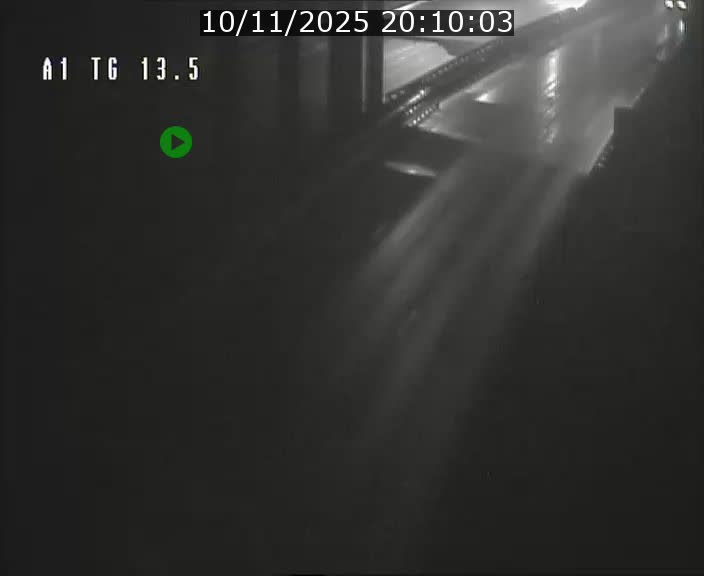 Traffic live webcam Luxembourg Senningen - A1 direction Luxembourg - BK 13.5