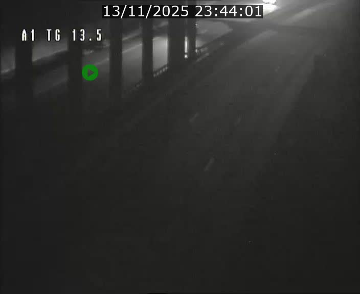 Traffic live webcam Luxembourg Senningen - A1 direction Luxembourg - BK 13.5