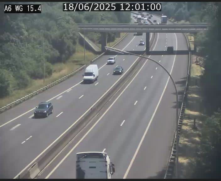 Traffic live webcam Luxembourg Capellen - A6 - BK 15.4 - direction Luxembourg/France/Allemagne