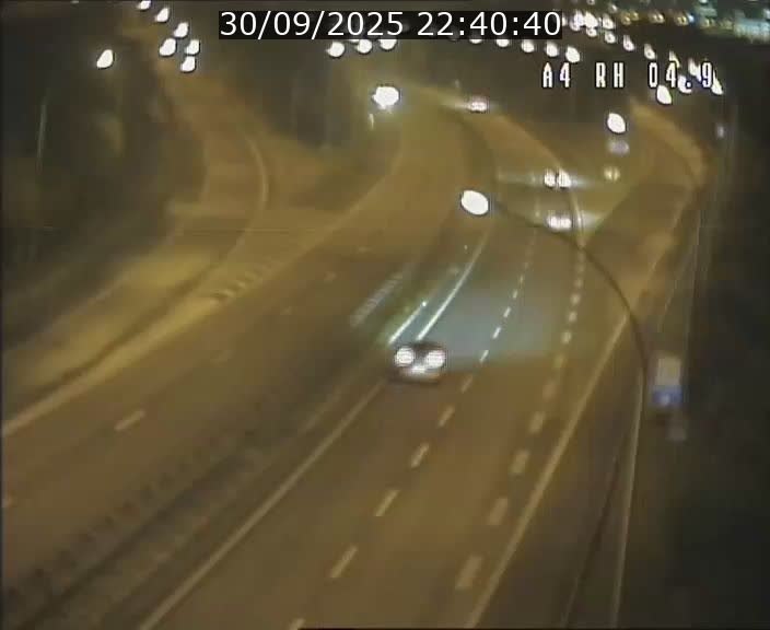 Traffic live webcam Luxembourg Leudelange - A4 - BK 4.9 - direction Luxembourg