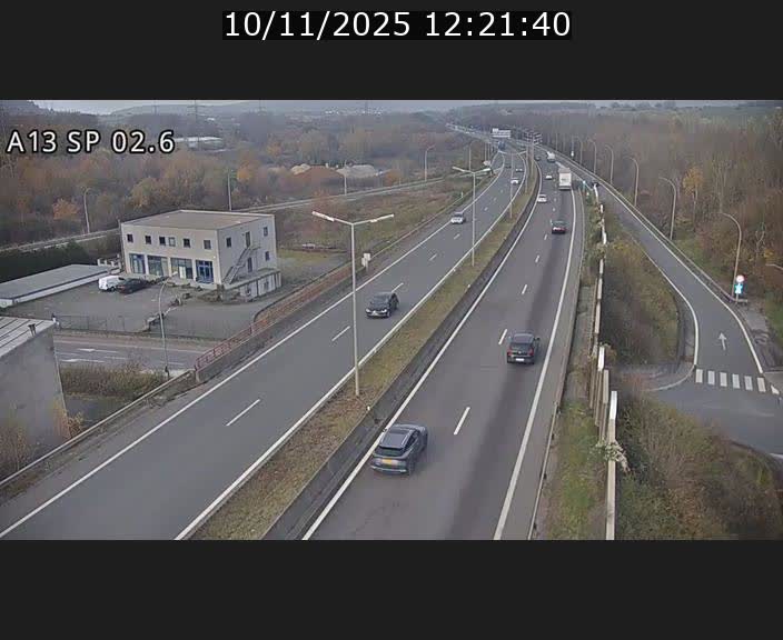 Traffic live webcam Luxembourg Sanem - A13 direction Pétange - BK 2.6