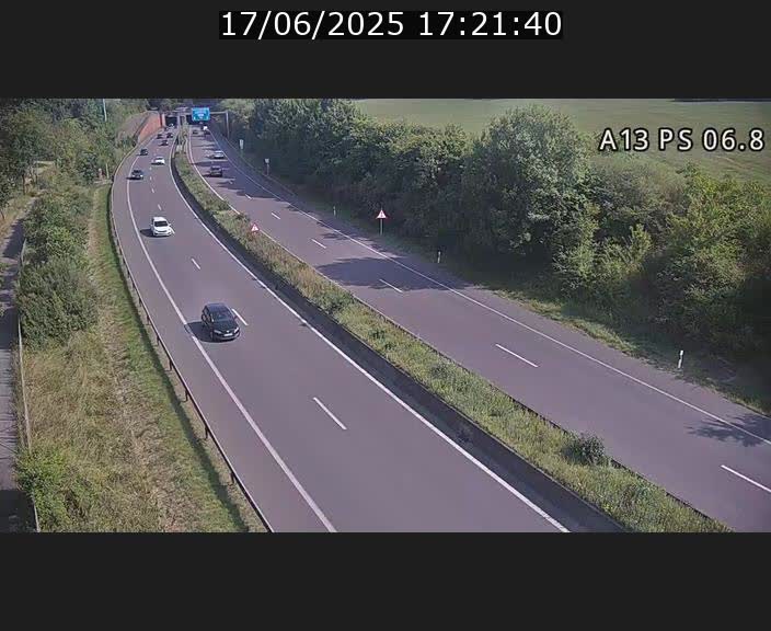 Traffic live webcam Luxembourg Ehlerange - A13 direction Esch-sur-Alzette - BK 6.8