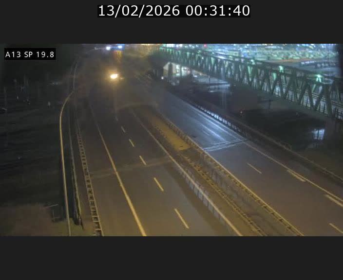 Traffic live webcam Luxembourg Croix de Bettembourg - A13 direction Esch-sur-Alzette - BK 19.8