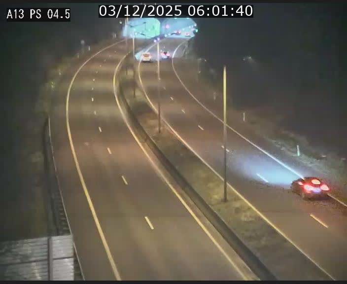 Traffic live webcam Luxembourg Differdange - A13 direction Esch-sur-Alzette - BK 4.5