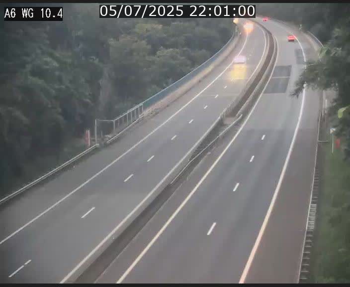 Traffic live webcam Luxembourg Mamer - A6 - BK 10.4 - direction Luxembourg/France/Allemagne