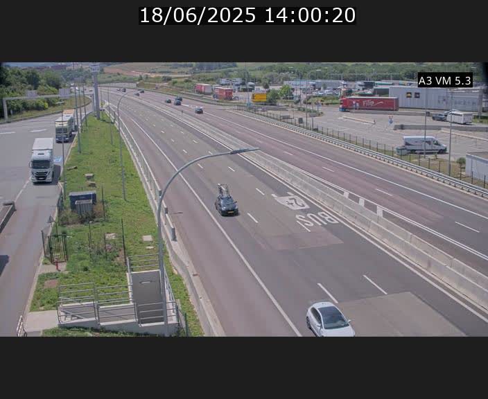 Traffic live webcam Luxembourg Aire de Berchem - A3 - BK 5 - direction France