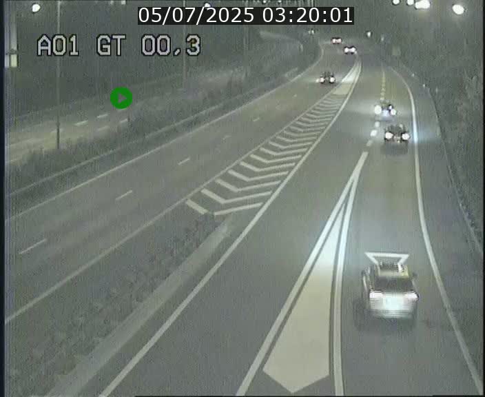 Traffic live webcam Luxembourg Croix de Gasperich - A1 direction Kirchberg - BK 0.3