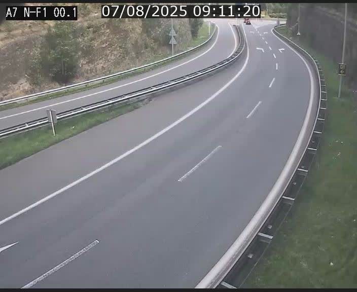 Webcam autoroute Luxembourg A7 située dans la sortie 1 Waldhof, vers la N11, avant le Tunnel Stafelter