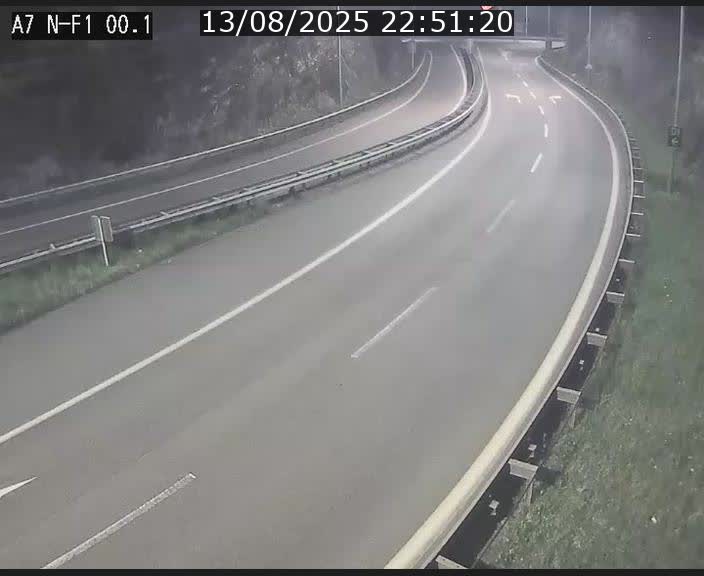 Webcam autoroute Luxembourg A7 située dans la sortie 1 Waldhof, vers la N11, avant le Tunnel Stafelter