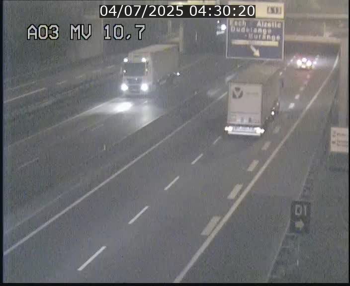 Traffic live webcam Luxembourg Croix de Bettembourg - A3 - BK 10.7 - direction France