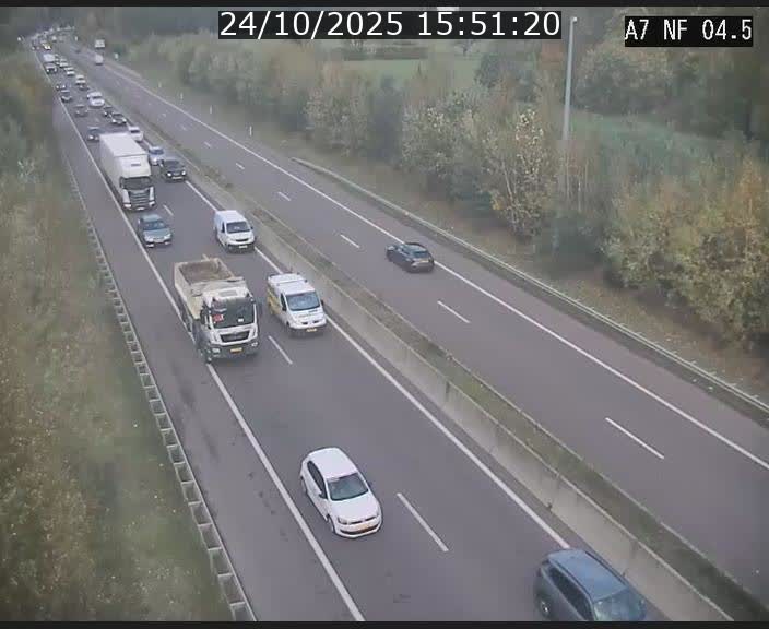 Caméra autoroute Luxembourg A7 - Passage à gibier Rëngelbour - direction Tunnel Grouft