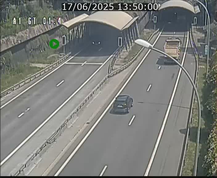 Traffic live webcam Luxembourg Hesperange - A1 direction Kirchberg - BK 1.4