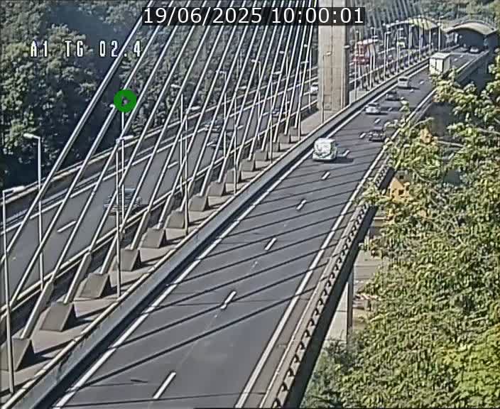 Traffic live webcam Luxembourg Sandweiler - A1 direction Luxembourg-ville - BK 2.4