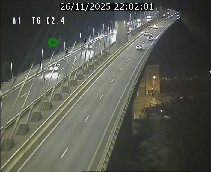 Traffic live webcam Luxembourg Sandweiler - A1 direction Luxembourg-ville - BK 2.4