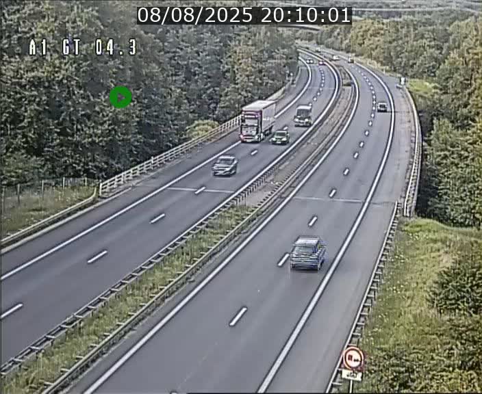 Traffic live webcam Luxembourg Itzig - A1 direction Sandweiler - BK 4.3