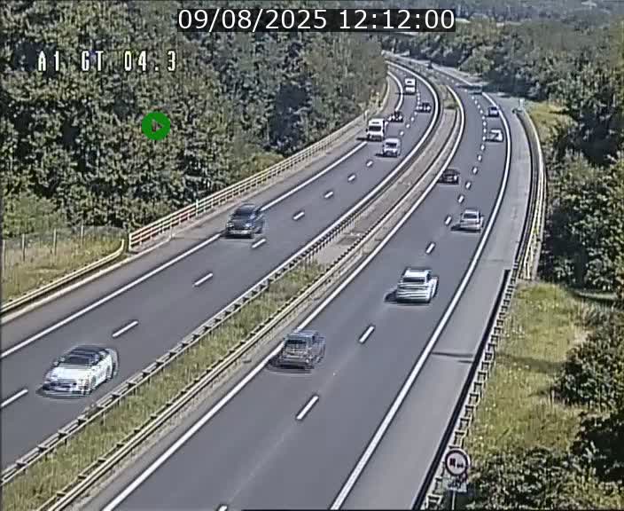 Traffic live webcam Luxembourg Itzig - A1 direction Sandweiler - BK 4.3