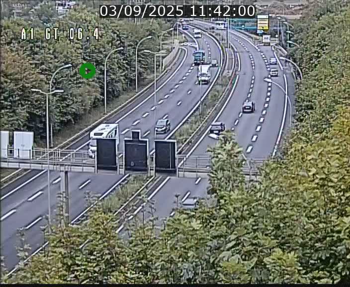 Traffic live webcam Luxembourg Hamm - A1 direction Sandweiler - BK 6.4