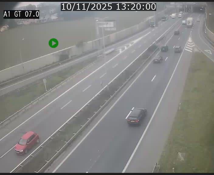 Traffic live webcam Luxembourg Cents - A1 direction Kirchberg - BK 7