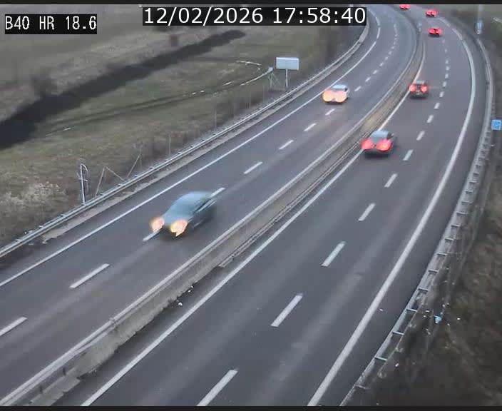 Webcam sur la route de liaison entre Micheville et Esch-Belval à la frontière entre le Luxembourg et la France. Vue orientée vers la Lorraine.