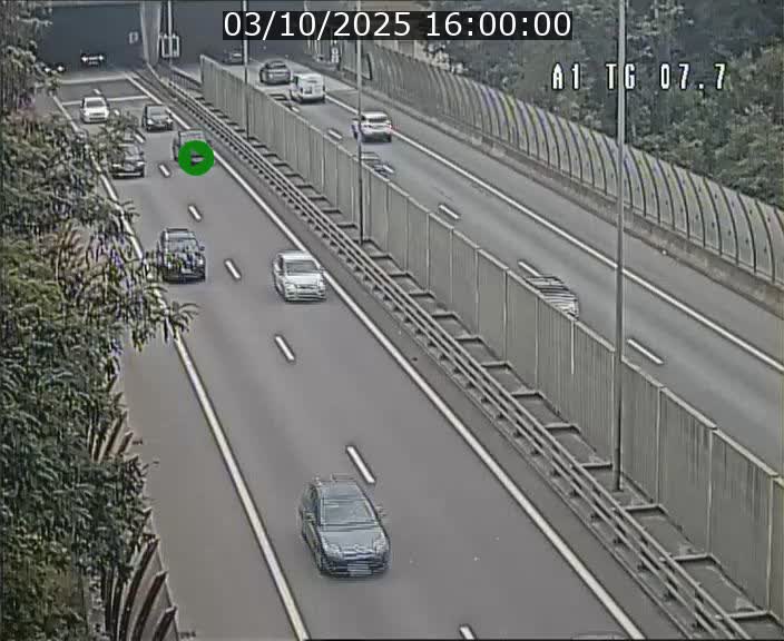Traffic live webcam Luxembourg Kirchberg - A1 direction Luxembourg-ville - BK 7.7