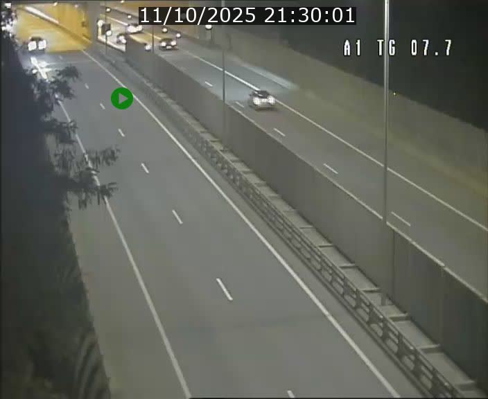 Traffic live webcam Luxembourg Kirchberg - A1 direction Luxembourg-ville - BK 7.7