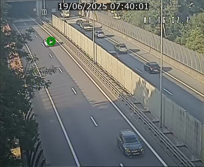 Traffic live webcam Luxembourg Kirchberg - A1 direction Luxembourg-ville - BK 7.7