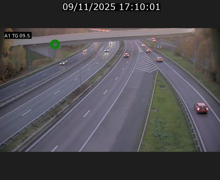 Traffic live webcam Luxembourg Jonction Grünewald - A1 direction Luxembourg-ville - BK 9.5