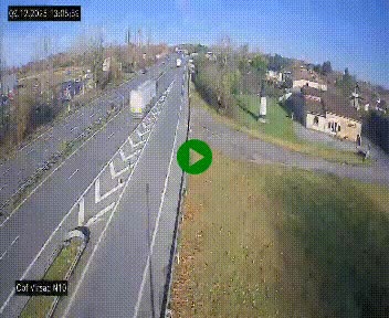 Vue en direct de l'autoroute A10 grâce à un drône situé au-dessus du péage de Virsac