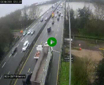 Webcam sur le périphérique de Bordeaux à l'est de la ville. Caméra située sur le Pont Mitterand sur la N230