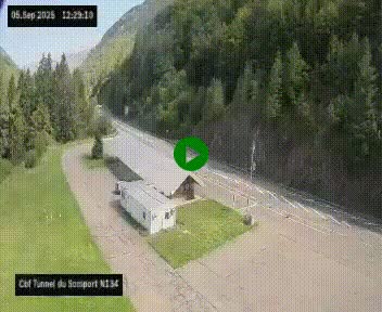 Webcam à l'entrée du tunnel du Somport, côté français, sur la N134, dans les Pyrénées, en direction de l'Espagne, à 1116 mètres d'altitude