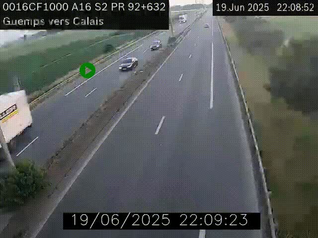 Webcam A16 juste après l'aire de repos d'Offekerque à Guemps. Vue orientée vers Calais