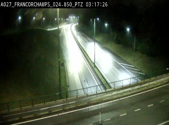 Webcam E42 (A27) dans les Ardennes à Francorchamps, à proximité du circuit de Spa. Vue orientée vers Liège