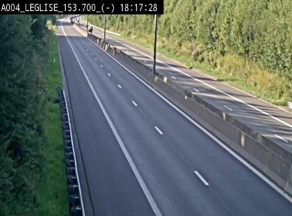 Webcam autoroute A4 (E411-E25) à Léglise, avant la jonction avec la N40. Vue orientée vers Bruxelles
