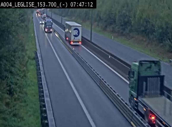 Webcam autoroute A4 (E411-E25) à Léglise, avant la jonction avec la N40. Vue orientée vers Bruxelles