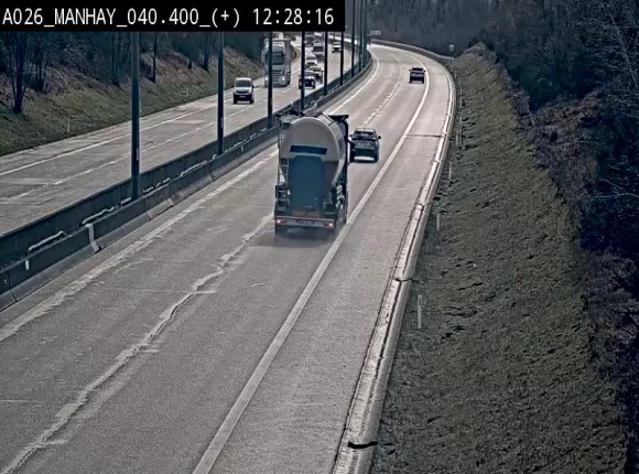 Webcam autoroute A26/E25 à hauteur de Manhay, avant la jonction avec la N651 en direction de Luxembourg - BK 40.4