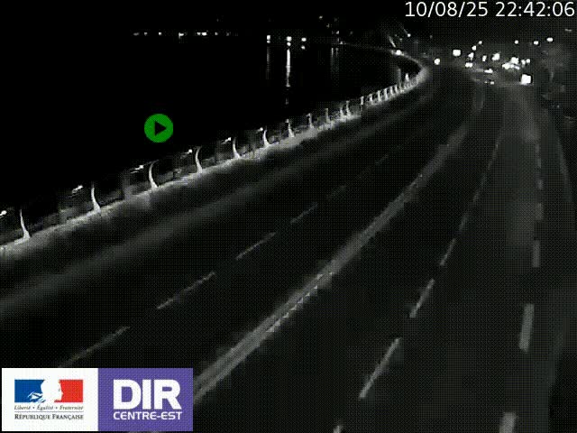 Webcam sur le quai Parjot à Vienne, aux Portes de Lyon, sur la Nationale 7, à la jonction avec le boulevard du Rhône-nord (D1407), caméra orientée vers Lyon