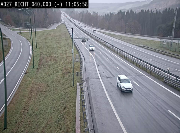 Webcam A27/E42 à hauteur de la sortie 13 Recht à proximité de Malmedy. Vue orientée vers Malmedy et Liège