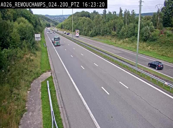 Webcam E25/A26 à Aywalle, à hauteur de Spa. Vue orientée vers Liège