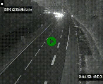 Webcam routière à hauteur de Bois-Guillaume en périphérie de Rouen. Vue orientée vers Rouen