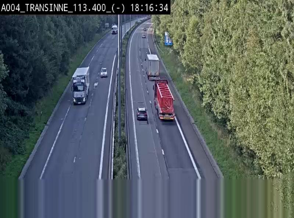 Caméra trafic E411 (A4) - Transinne direction Namur - BK 113.425