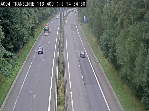Caméra trafic E411 (A4) - Transinne direction Namur - BK 113.425