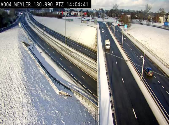 Webcam à la jonction entre la N81 et l'E411 à hauteur de la sortie 32 Longwy/Messancy à Arlon. Vue orientée vers Bruxelles