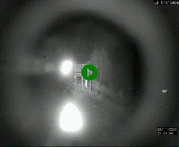 Webcam au carrefour de la croisade, à la jonction entre la N22 et la N320, avant le poste de douane franco-andorrane. Webcam à 1790 mètres d'altitude