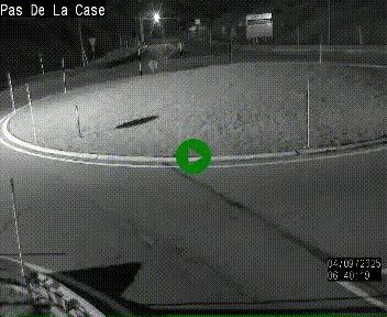 Webcam sur la N22 au niveau du poste frontière entre la France et Andorre à proximité de Pas de la Case à plus de 2000 mètres d'altitude