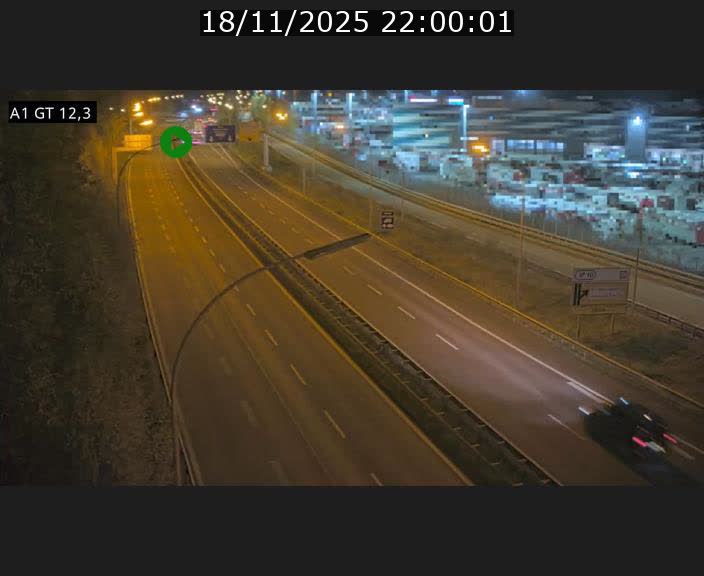 Traffic live webcam Luxembourg Senningerberg - A1 direction Allemagne - BK 12.3