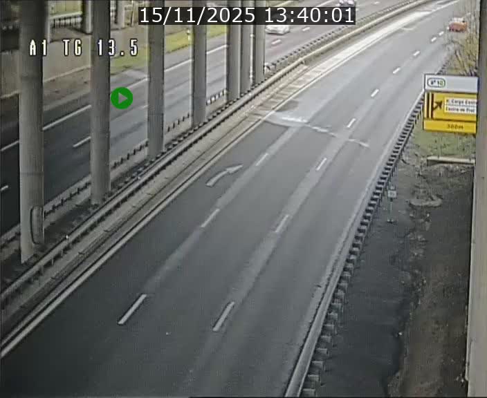 Traffic live webcam Luxembourg Senningen - A1 direction Luxembourg - BK 13.5