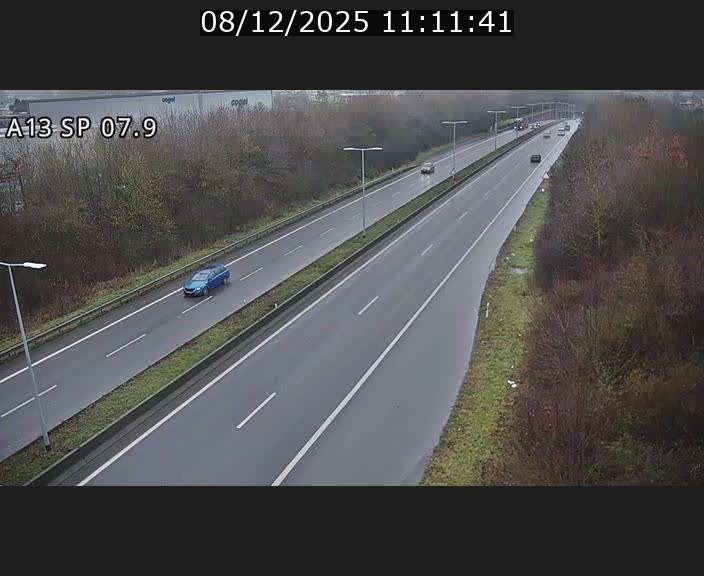 Traffic live webcam Luxembourg Jonction Lankelz - A13 direction Pétange - BK 7.9
