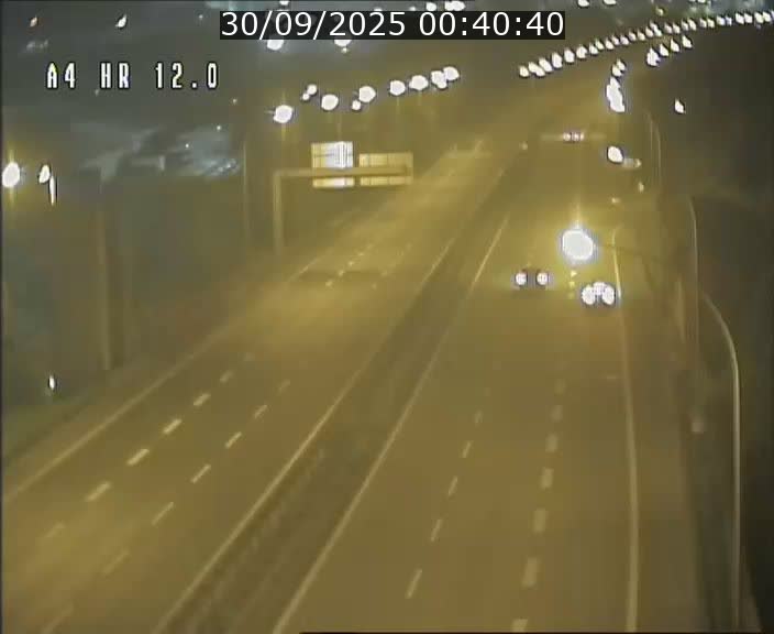 Traffic live webcam Luxembourg Jonction Foetz - A4 - BK 12.0 - direction Esch sur Alzette
